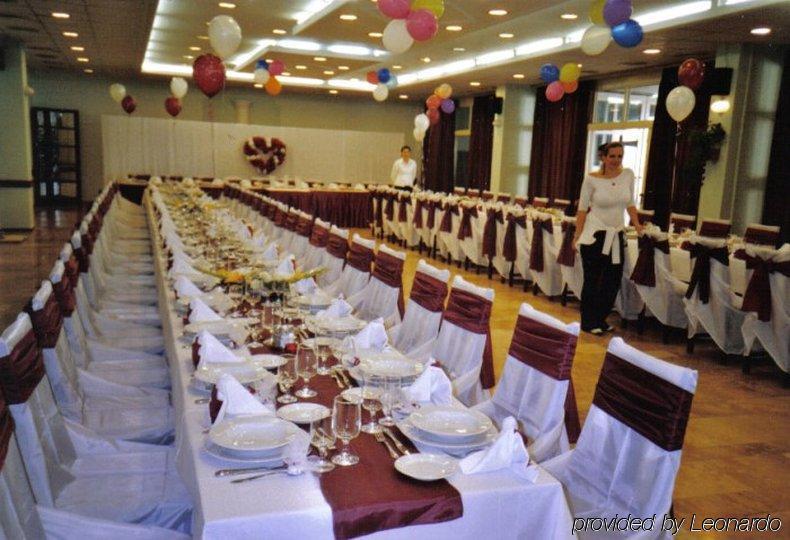 Romai Hotel Budapest Restaurant photo